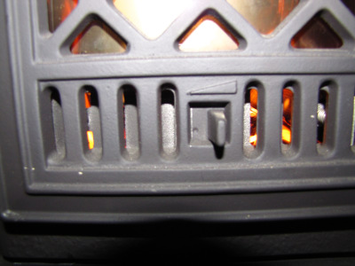 Air regulator on a Jotul F 602