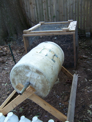 Barrel compost tumbler