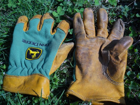John Deere work glove field review with photo