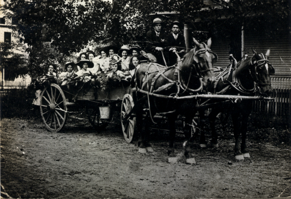 Horse drawn wagon