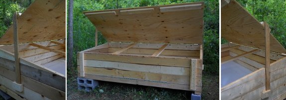 worm bin with lid open