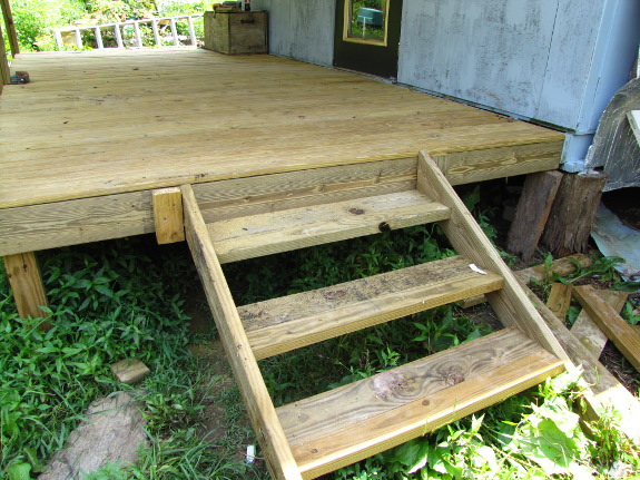 Porch stairs