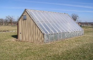 Passive solar greenhouse