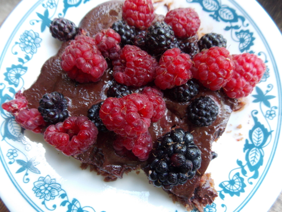 Raspberry chocolate
almond torte