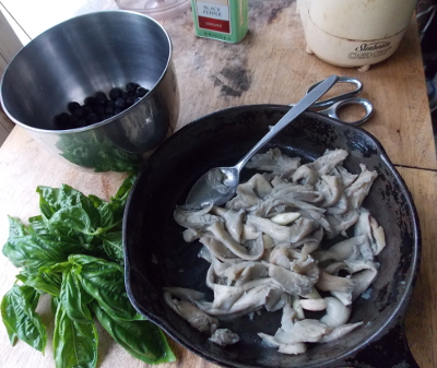 Mushroom pesto