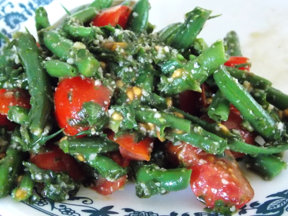 Green bean and tomato
salad