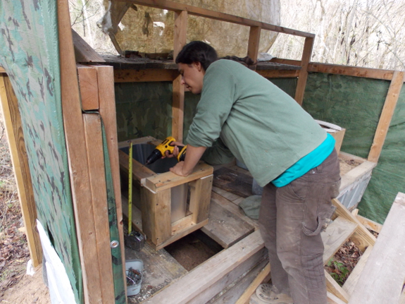 Composting toilet seat liner