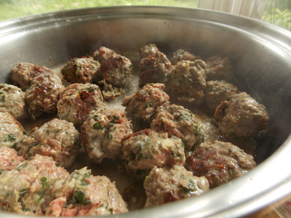 Frying meatballs