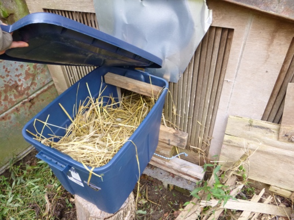 duck nest box exterior installation
