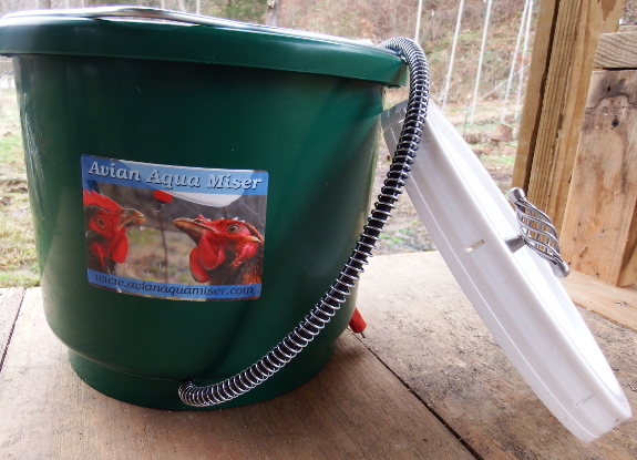 Heated chicken waterer