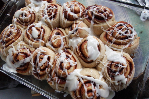Frosted cinnamon buns