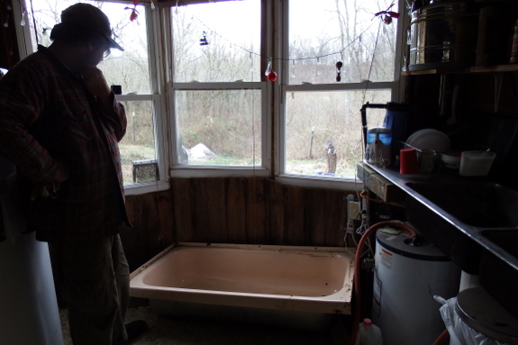 Bathtub pondering