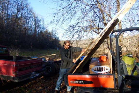 Kubota X900 hauling big lumber.