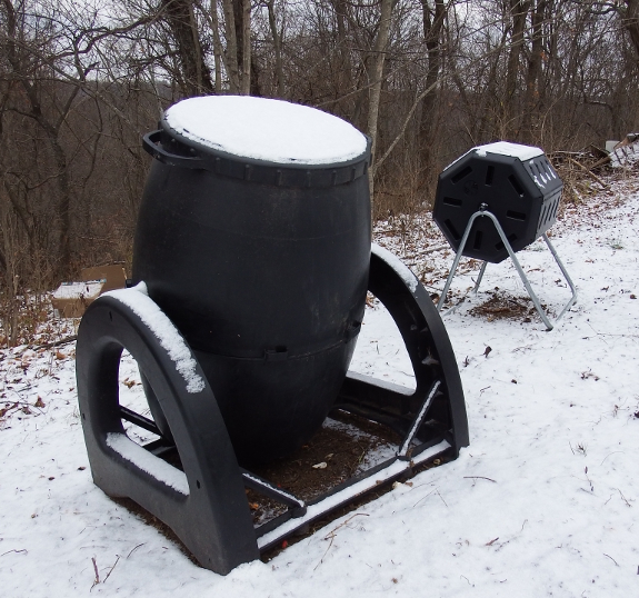 Compost tumblers