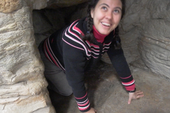 Crawl through cave