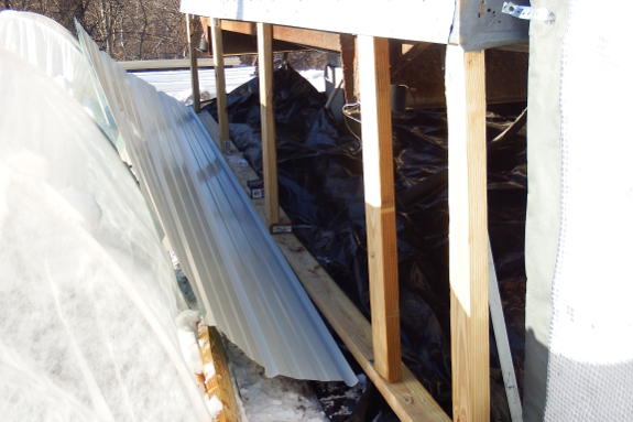 Framing trailer skirting