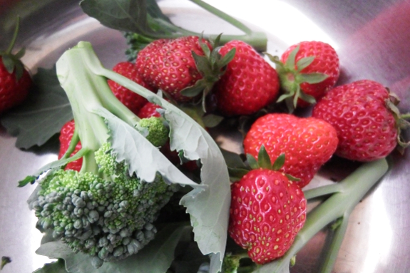 Strawberries and broccoli