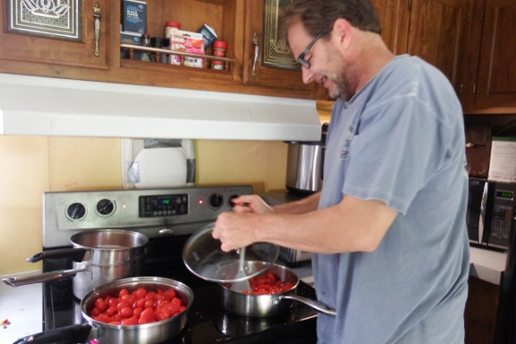 Cooking tomato sauce